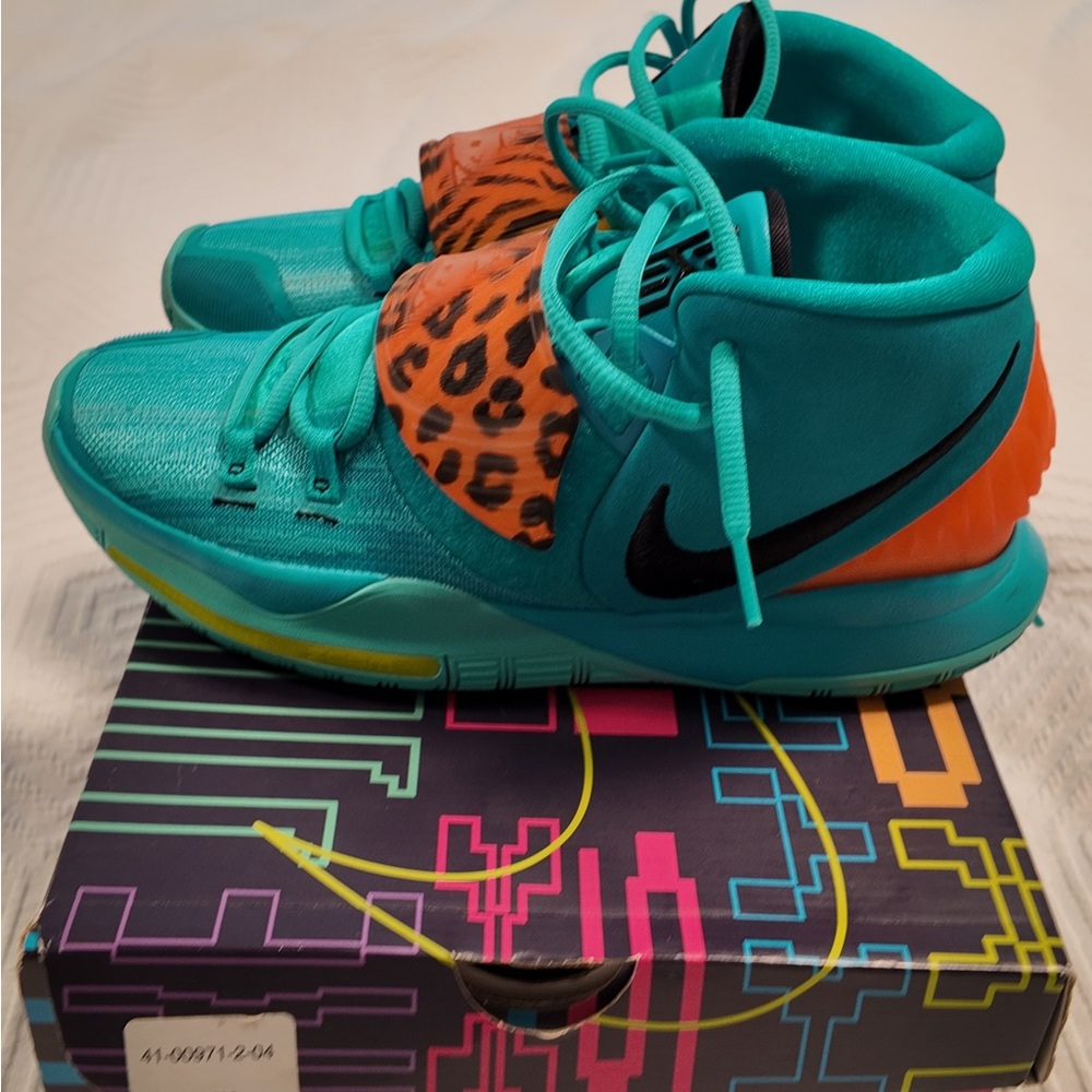 Kyrie 6 - Animal Print Oracle Aqua